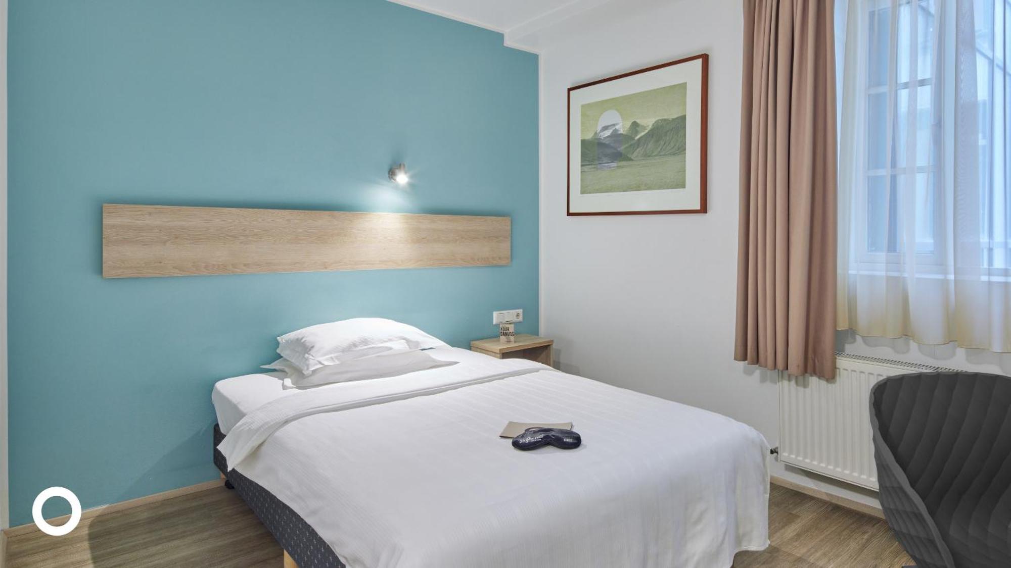 Standard Single Room,1551138589:JPEG